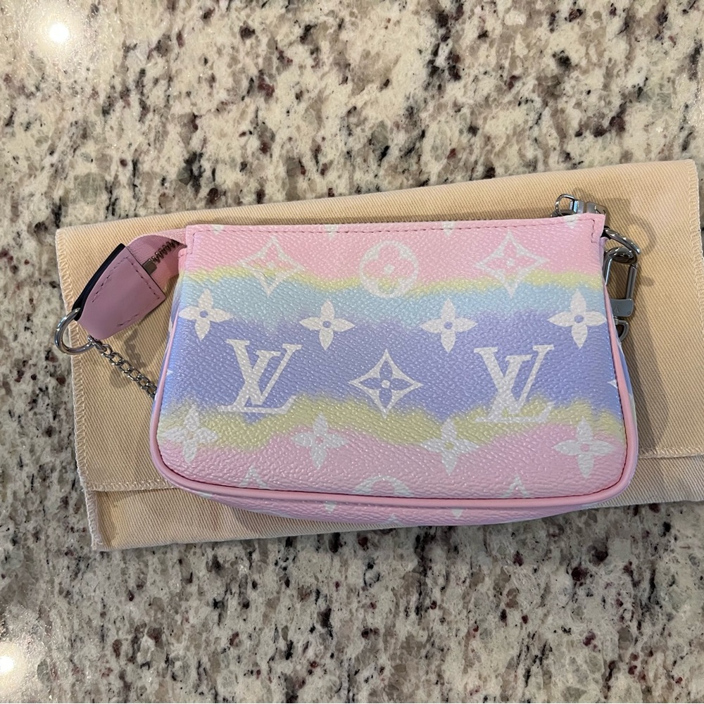 Louis Vuitton Escale Mini Pochette Accessories